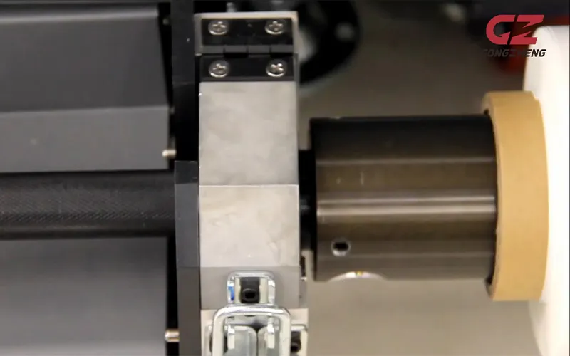 เพลาลมช่วยให้พิมพ์งานที่วัสดุยืดหยุ่นได้และแม่นยำ