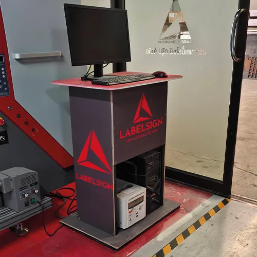 รูป ตัวอย่างงานพิมพ์ยูวีลงแผ่นไม้ ไม้อัด MDF